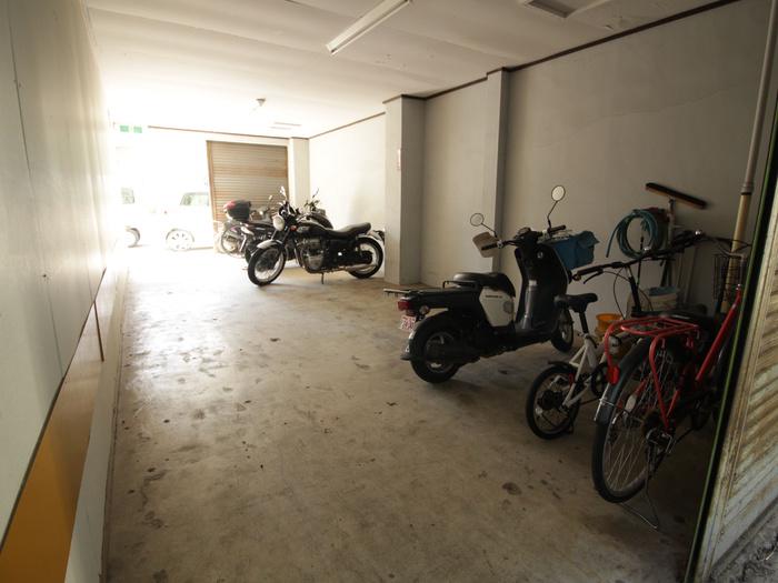 格子屋マンション