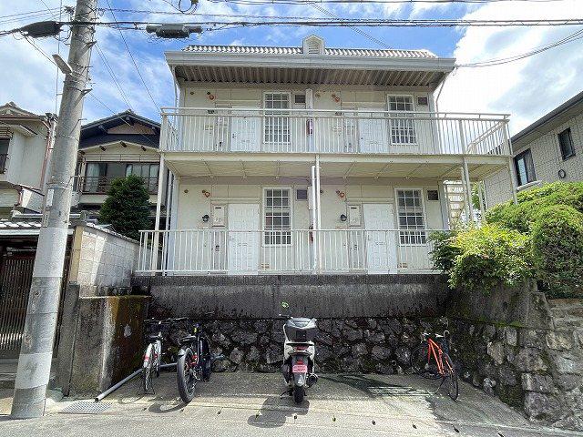 ラフィネ北白川 B棟