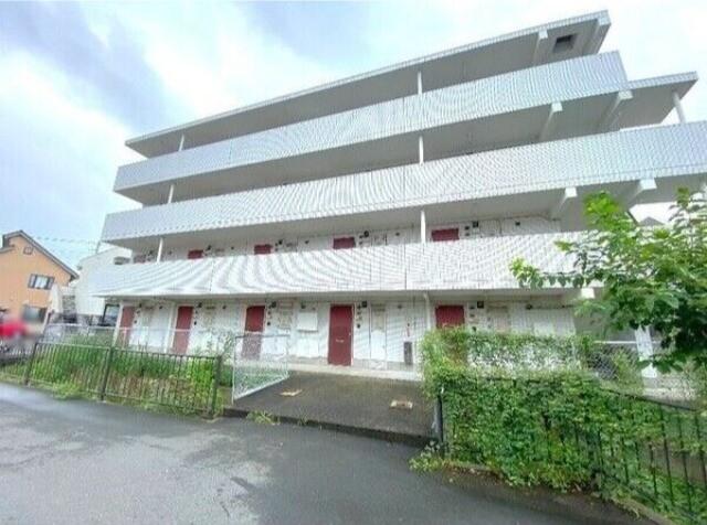 日成マンション