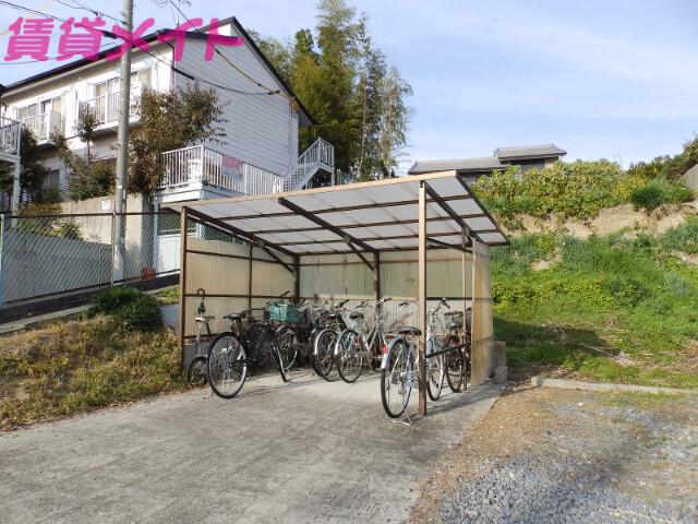 パティオ西山C棟
