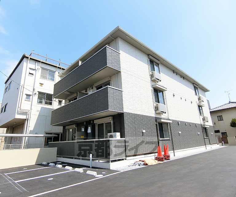アレーズ向日町