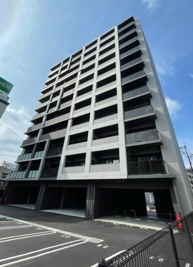 THE SQUARE URBAN RESIDENCE