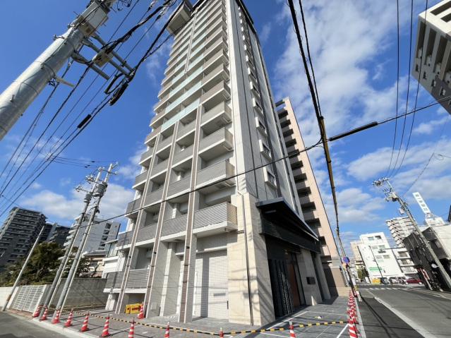 EIGHTVALLEY CASTLESIDE