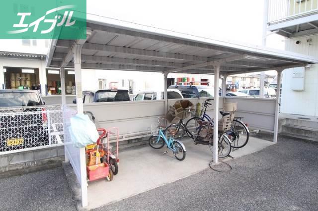 サンシャインパレス B棟