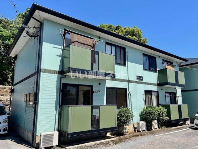 ロイヤルガーデン永田B