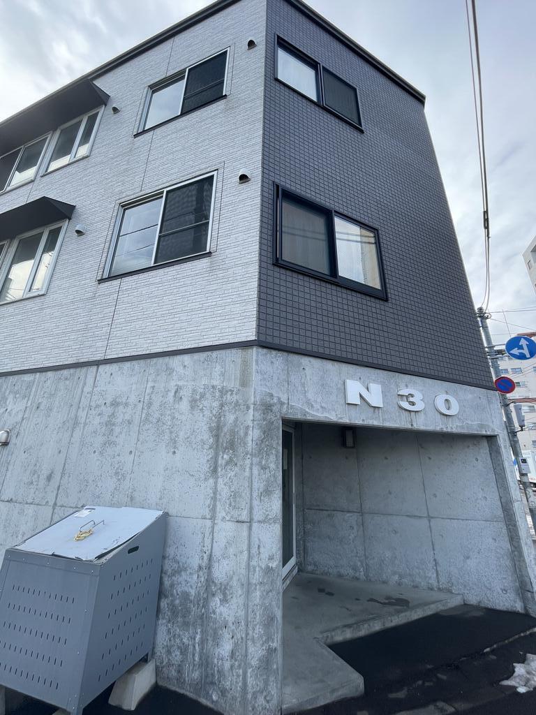  N30 