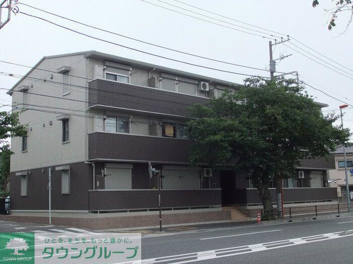 京急久里浜線 新大津駅 徒歩2分 3階建 築12年