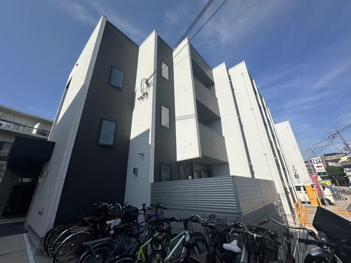 リアコート関大前CENTER