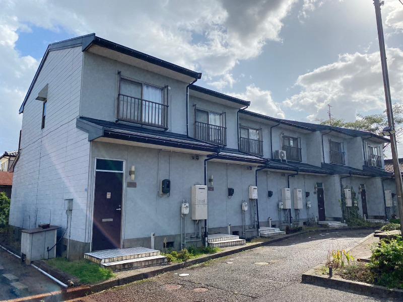 タウンハウスヨコタ