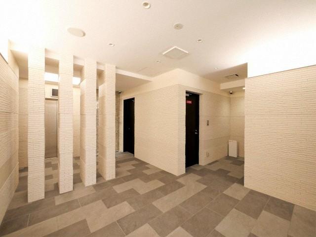 ラヴィータ難波元町
