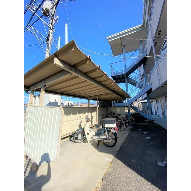 メゾンドヴェールB