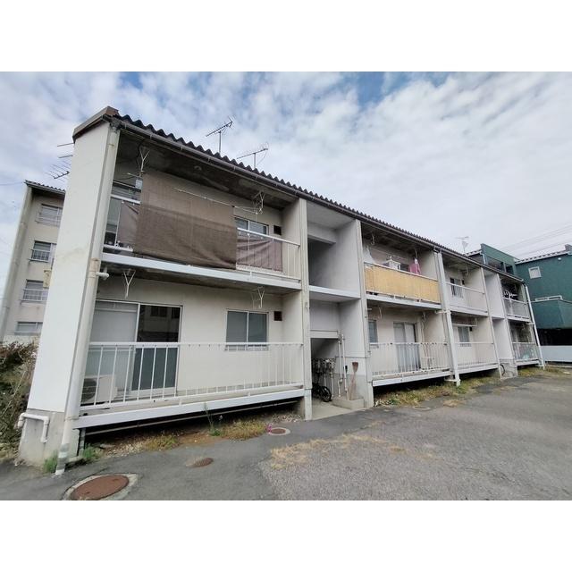 フラット三輪A棟