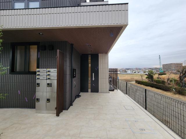 YS F RESIDENCE II