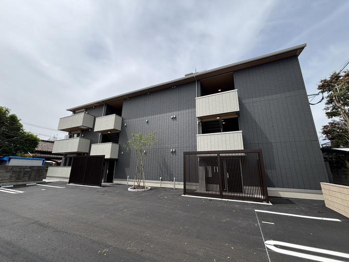 HABITAT YOSHINO