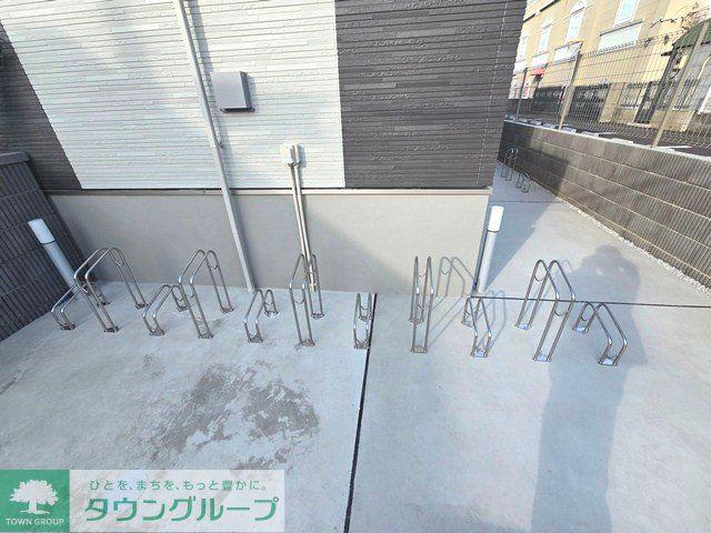 RIS伍番館