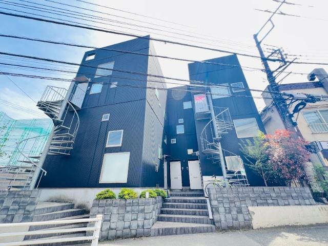 京王高尾線 山田駅(東京) 徒歩2分  築17年