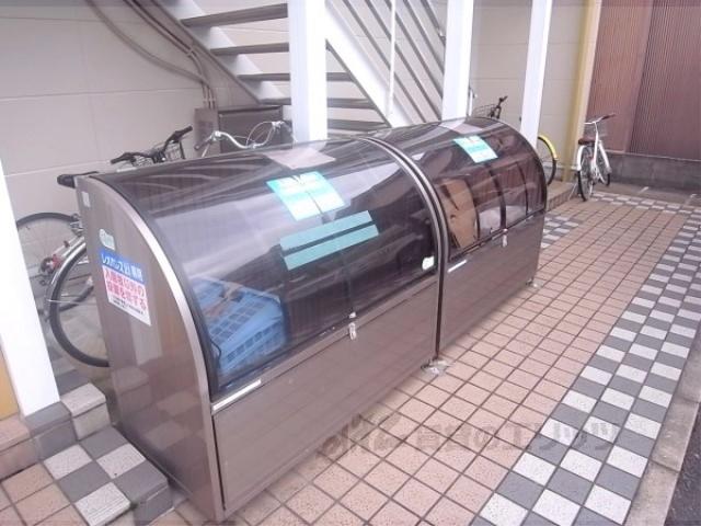 レオパレスグローバル2
