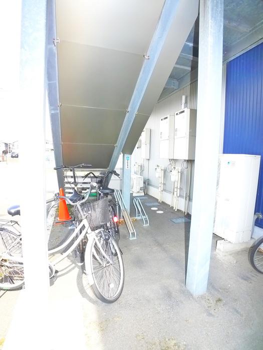 ＪＲ常磐線 北松戸駅 徒歩20分 2階建 築22年