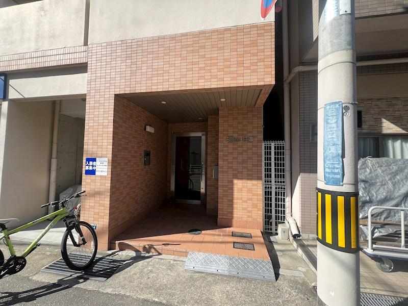 ビリオン日暮