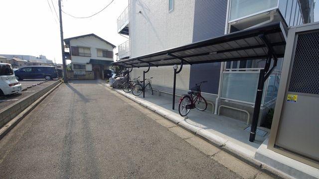レオネクストラッポラ