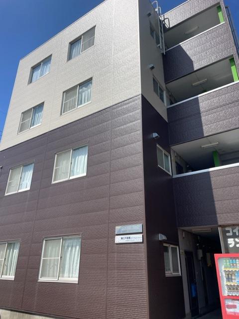 イルミネーションテラス(2DK/4階)