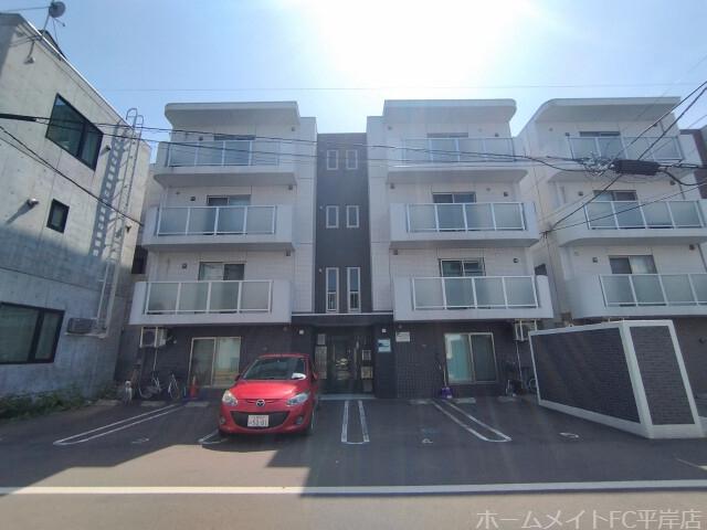 A BOND学園前 A棟