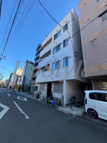 プレゾン