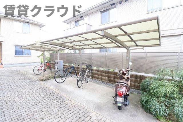 エルメゾンエイザA