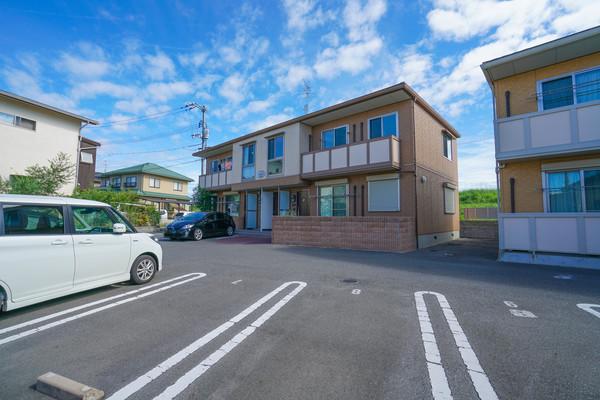 ル・シエル東川原 A棟