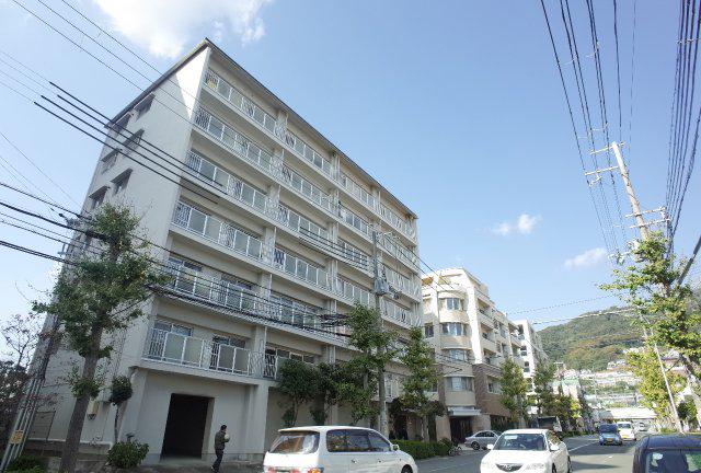センターヒル岡本
