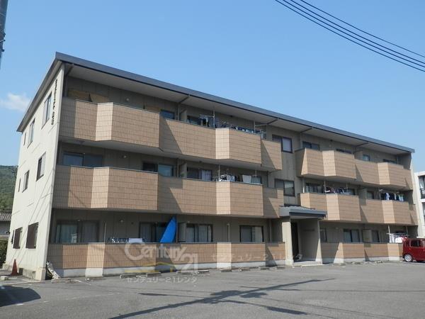 サンバースト山崎/1F