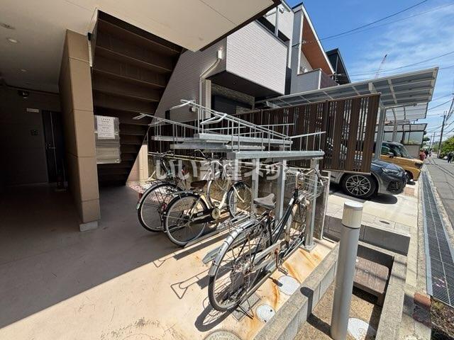 TST稲野駅前