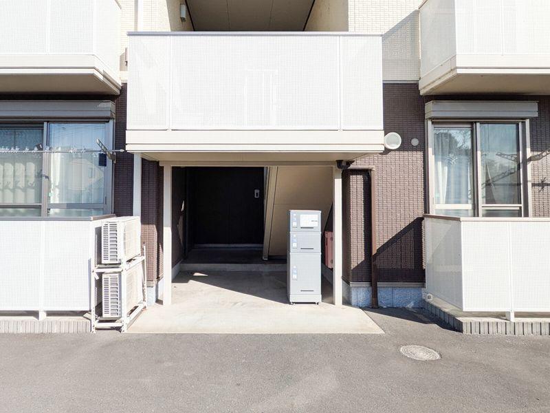 イーストII シャーメゾン