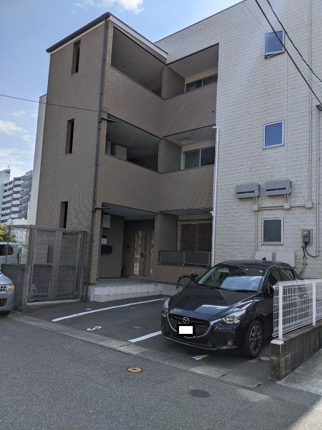 MAISONCLASSEマリナ通