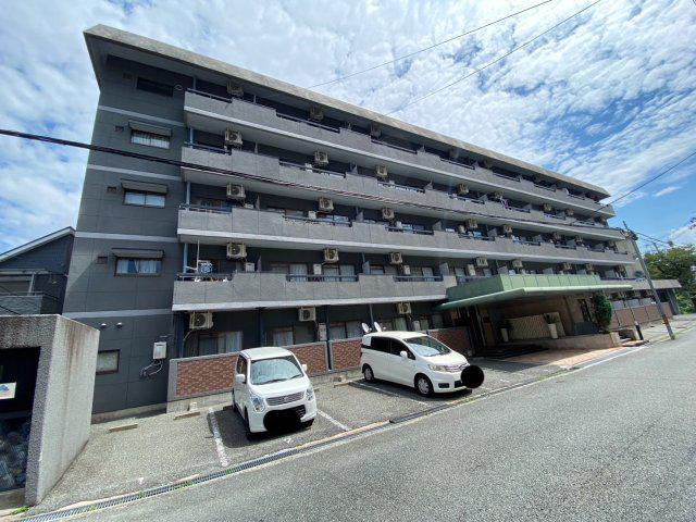 イーズ南春日丘
