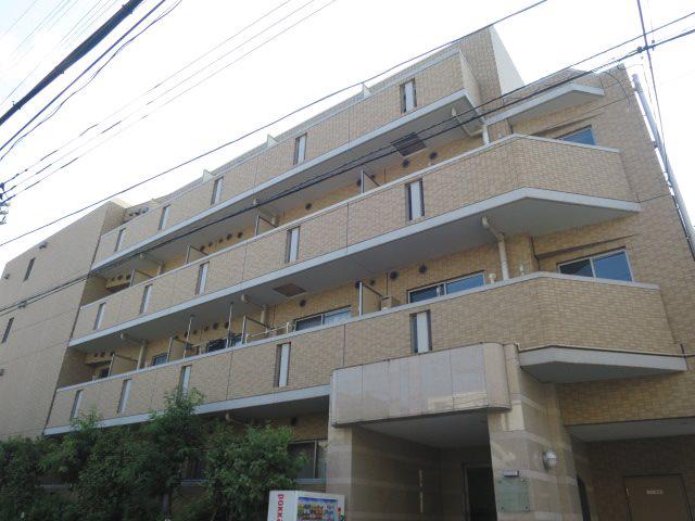 RISESTAGE MAGOME