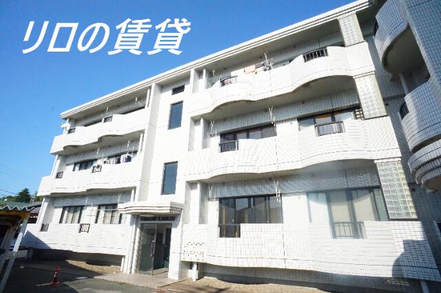 アーベイン川津