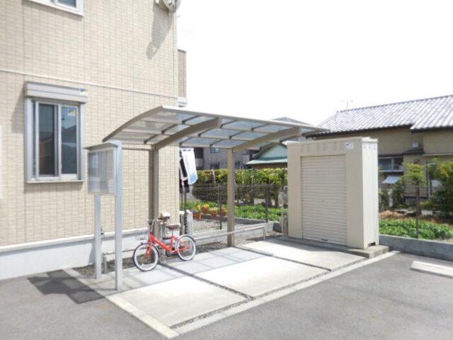 カリーナ