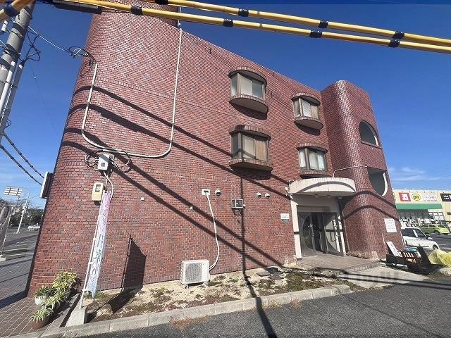 サンプラザ築山