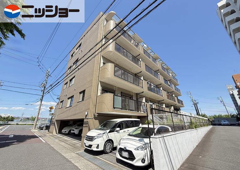 エミナンス神田(3LDK/1階)
