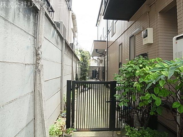 ハイムウィステリア西久保