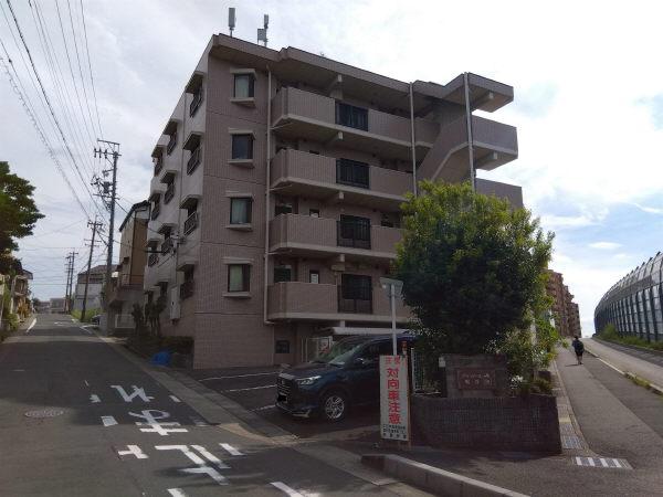 グランドール鳴丘