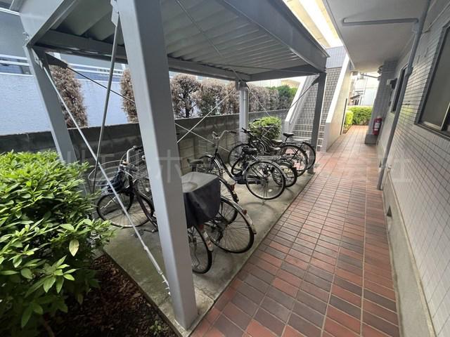 フラット吉川