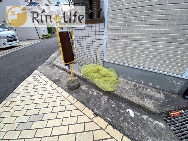 エステート高安A棟