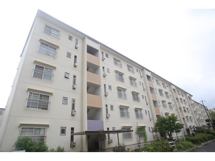 UR泉北桃山台一丁団地24棟