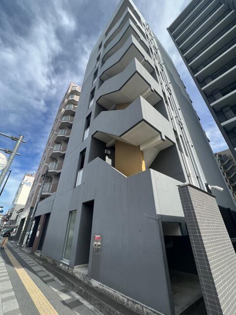フラット浦和