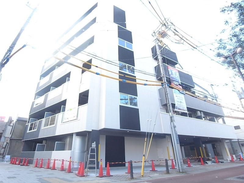 MANO MANSION