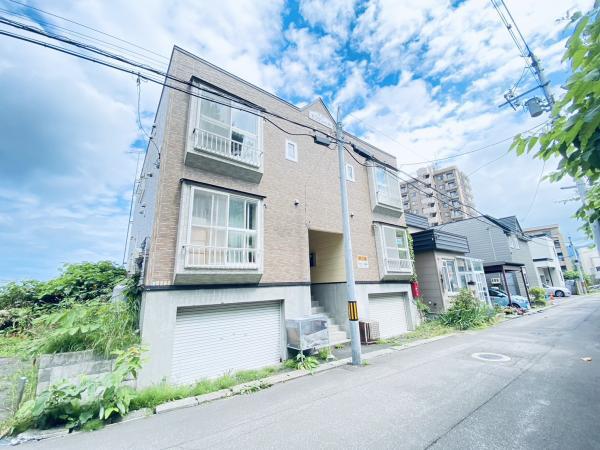 富岡セラディール
