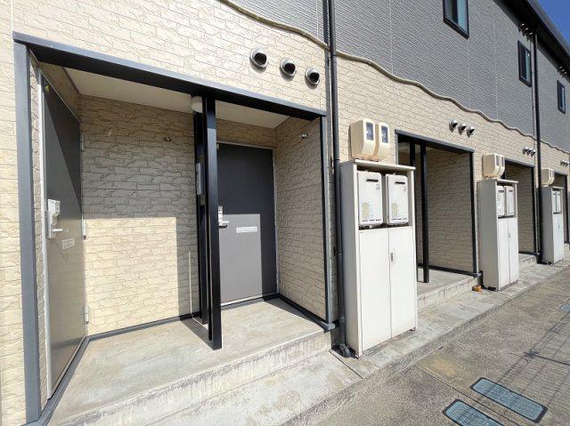 レオパレスはばたけ
