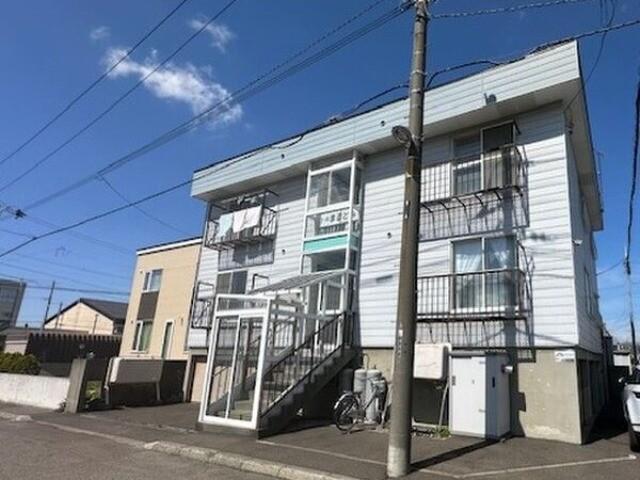 コーポまるとみ
